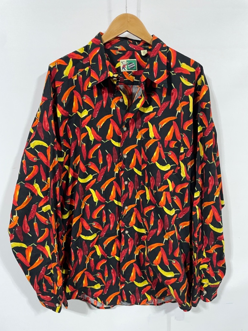 Vintage Chili Pepper Print Button-Up Shirt - Black/Red/Yellow